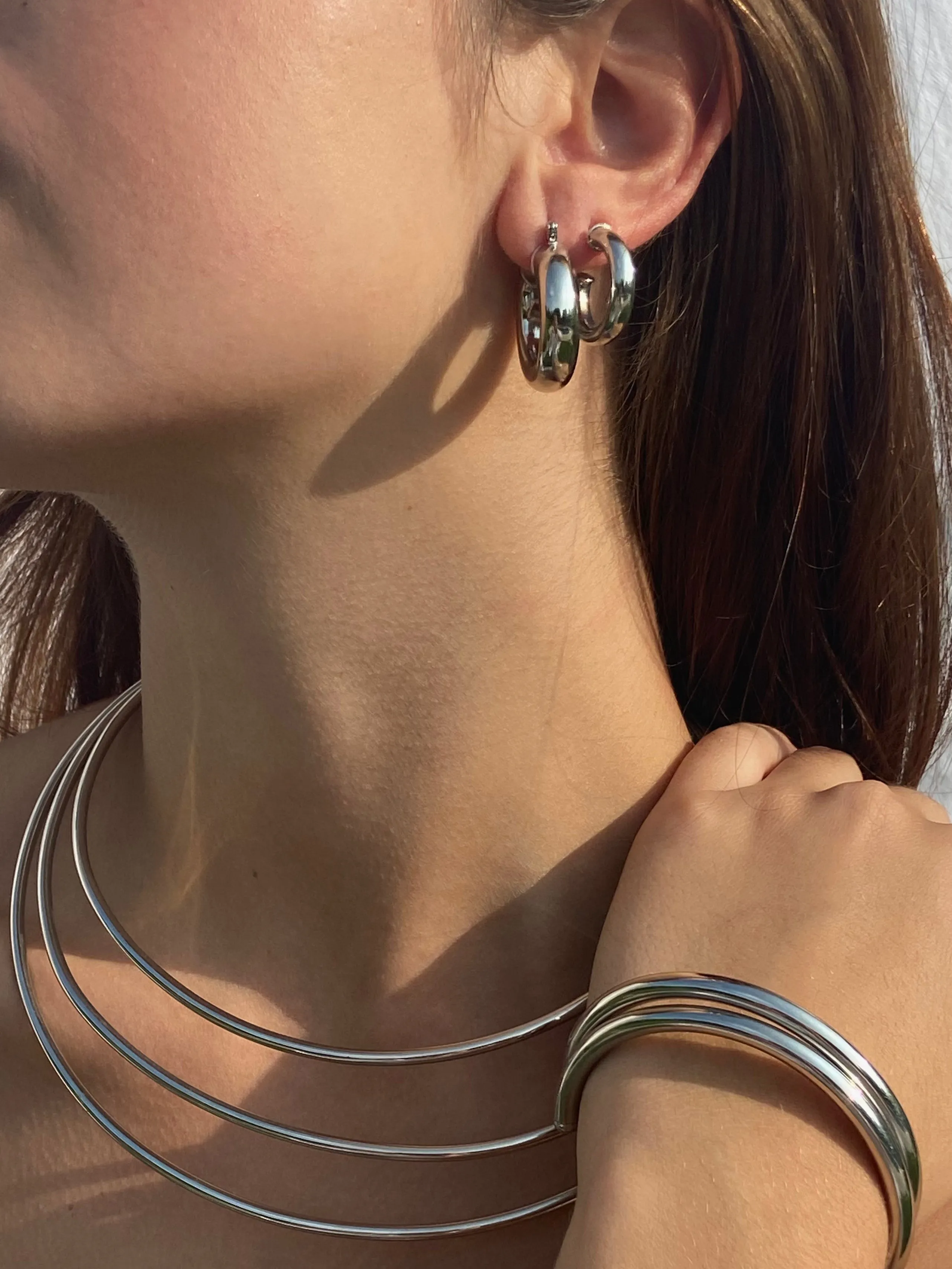 LUCY TRIPLE BANDED CUFF NECKLACE